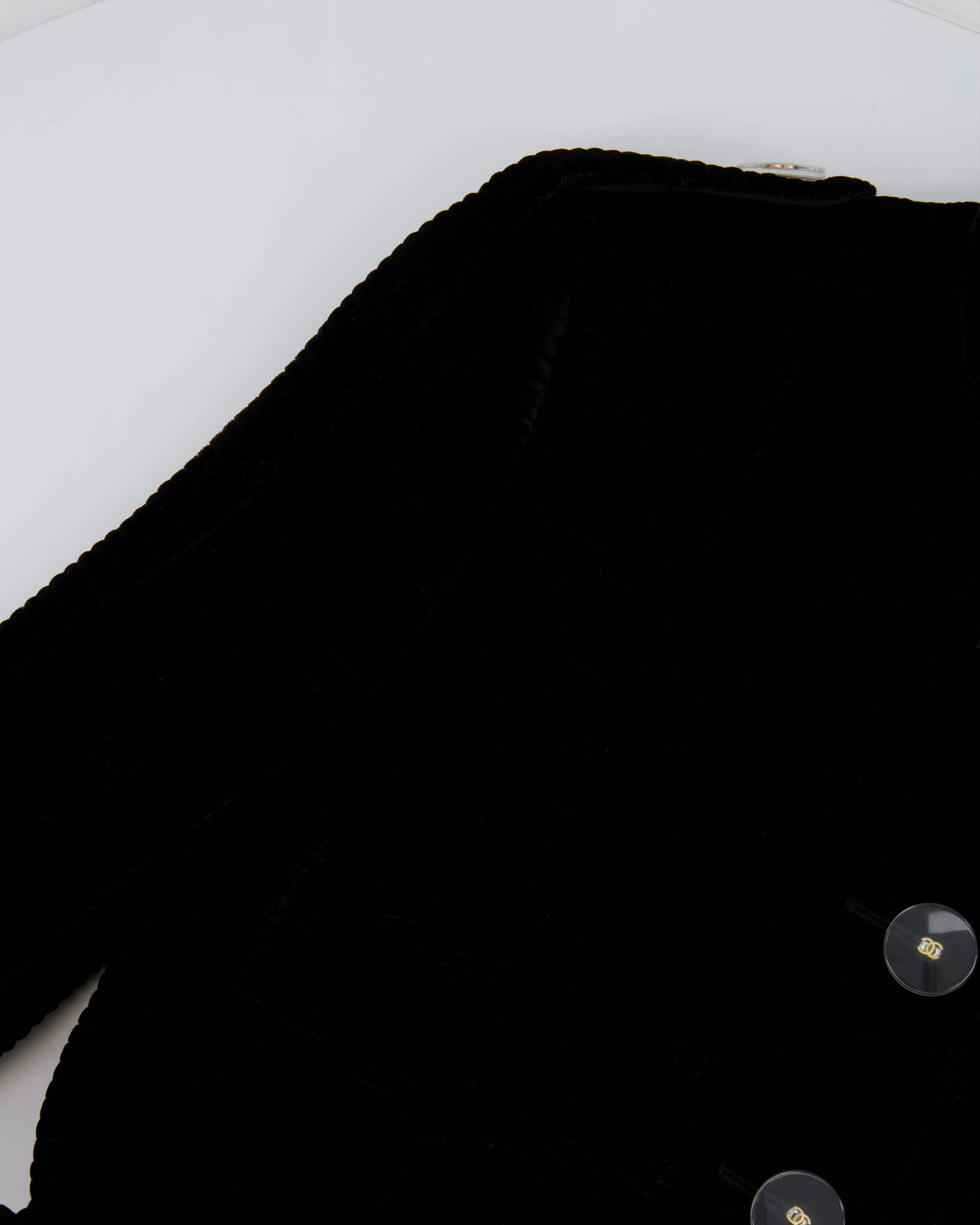 Chanel Black Velvet Belted Coat With Perspex Cc Button Details Size Fr 34 (uk 6)