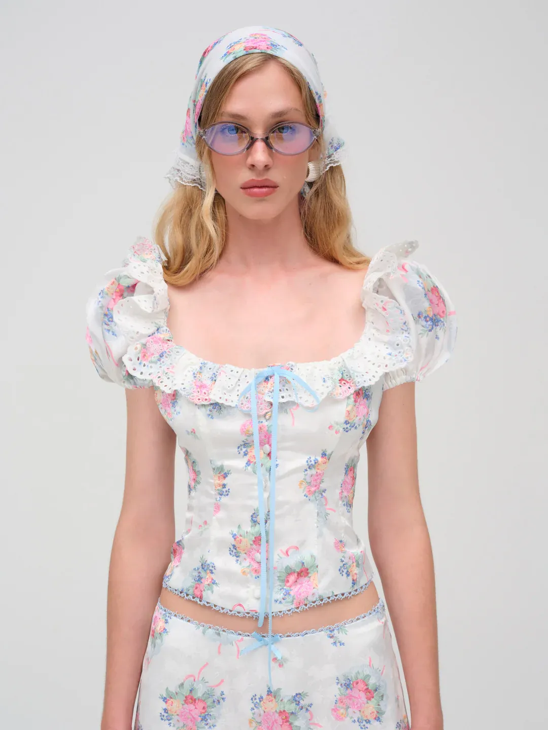 Doily Bouquet Short Sleeve Top