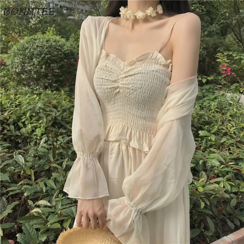 Eden - Dark Academia Vintage Elegant Summer Flare Sleeve Crop Top