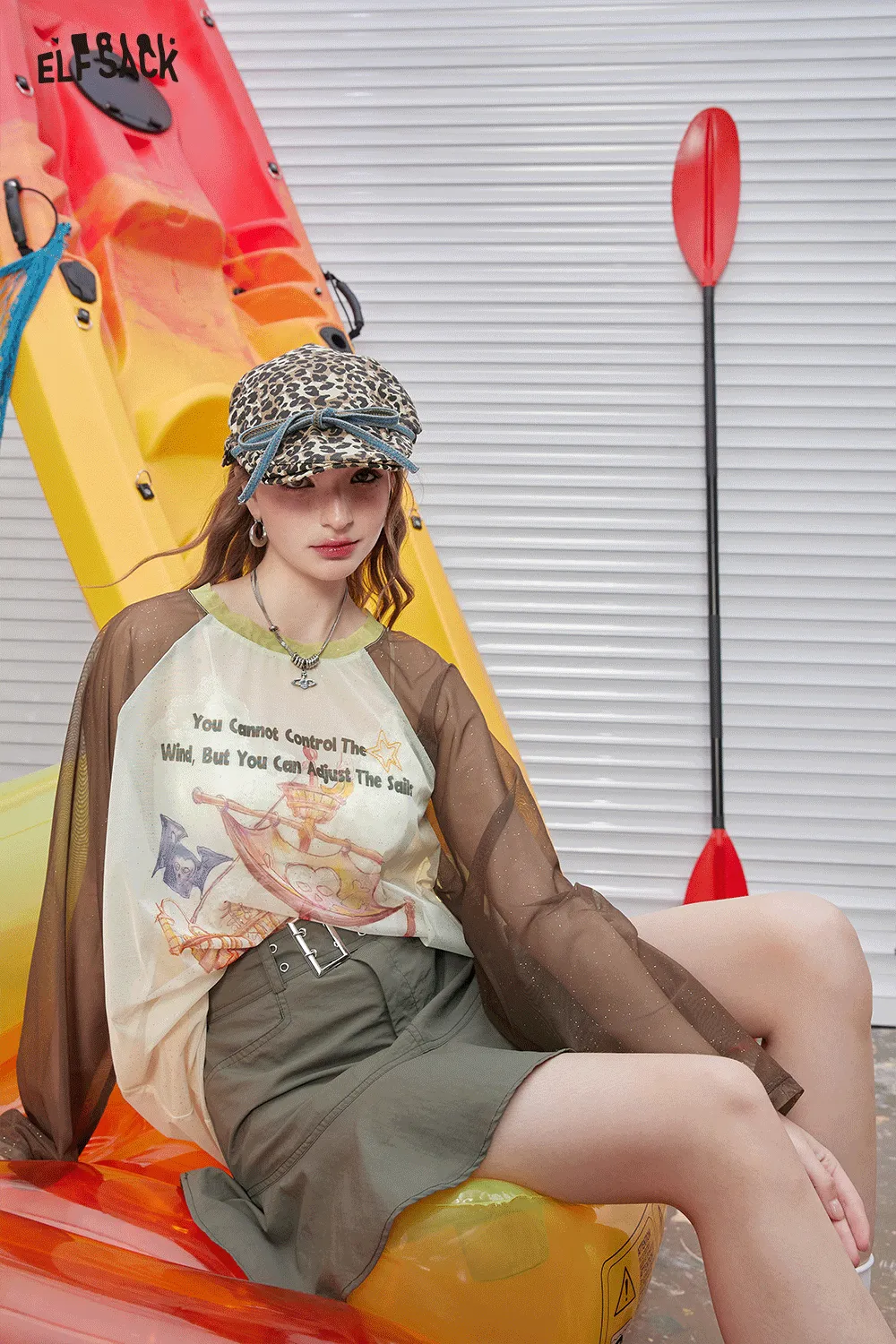 ELFSACK 2024 Summer New Arrivals Shoulder inserted silver printed mesh short sleeved T-shirt for women's casual versatile cover up