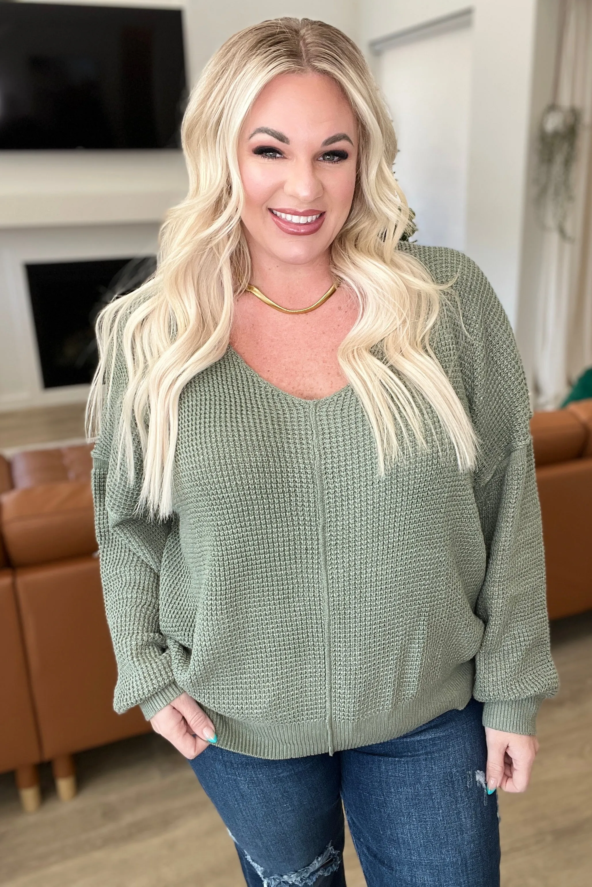 Magi Lune V-Neck Sweater