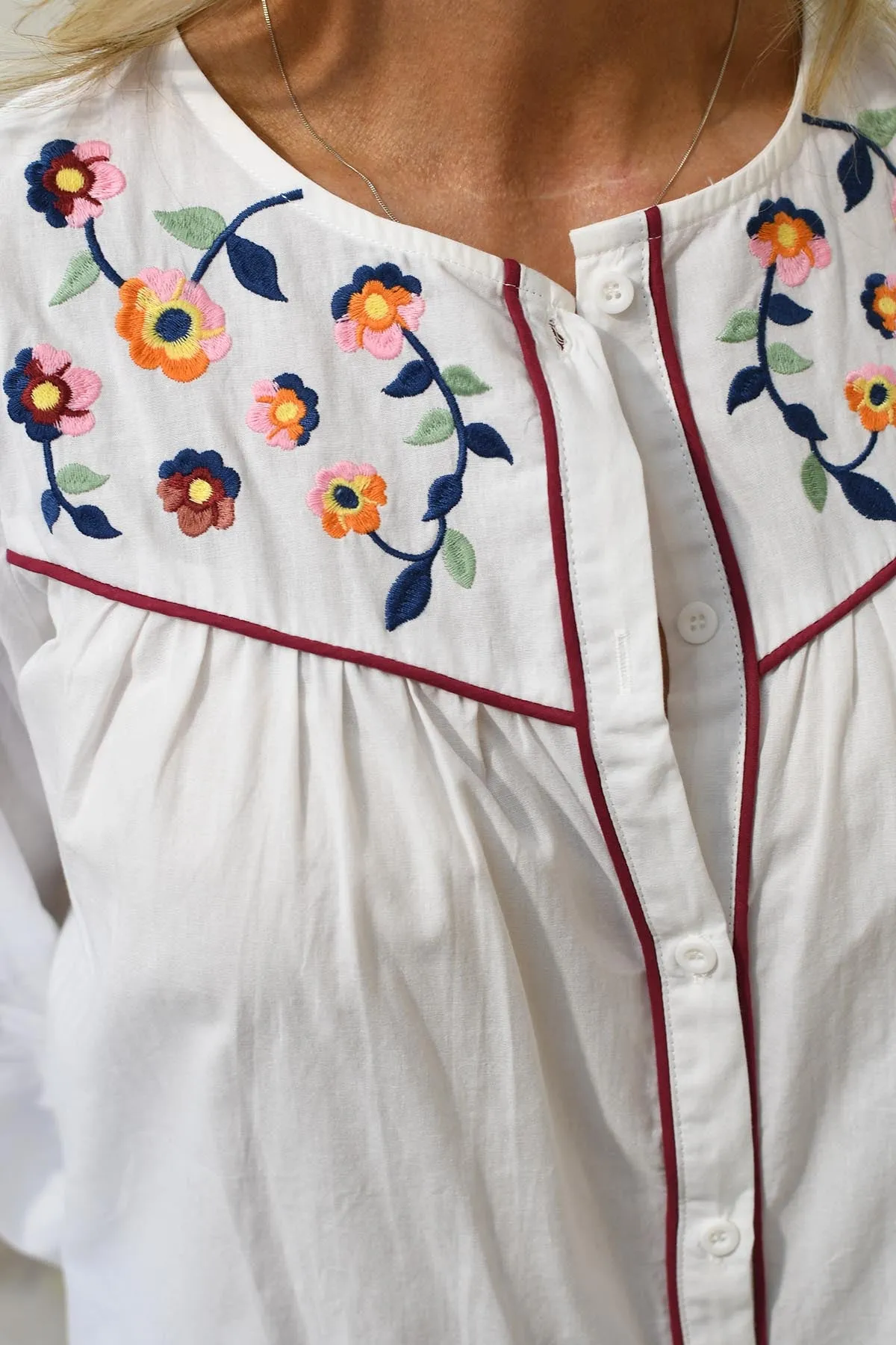 Musy Muse White Shirt With Floral Embroidered Detail & Berry Trim-M637-1