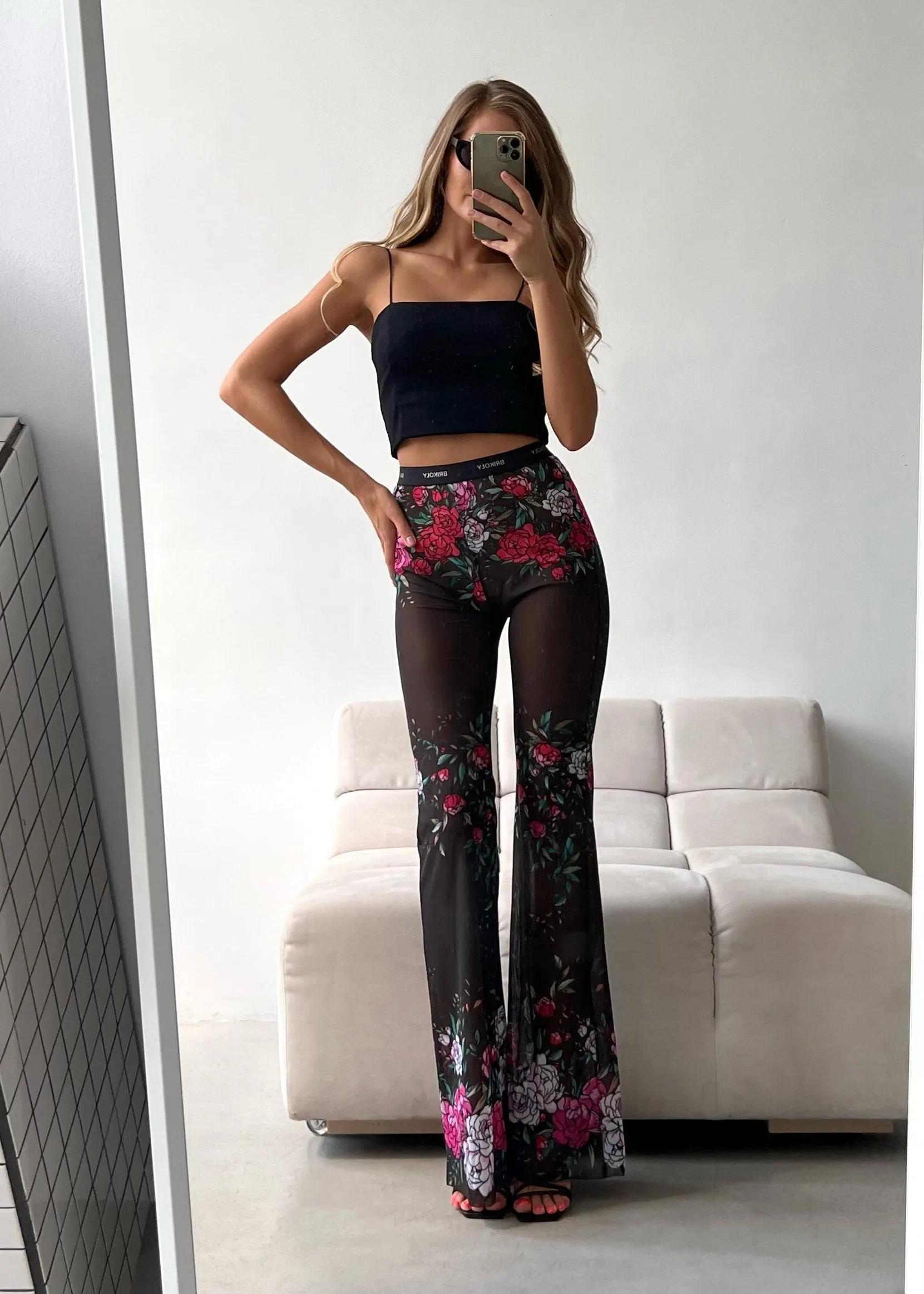 Rose Pants for All Mesh Flare
